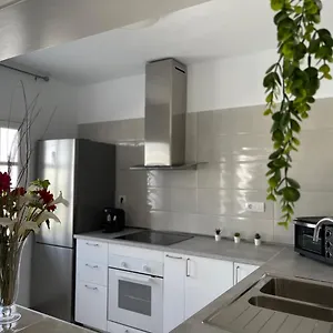 El Bomboncito, A 200mts De La Playa Apartamento